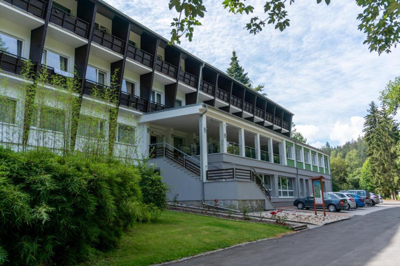 Wellness Hotel Green Paradise Pirkenhammer Esterno foto