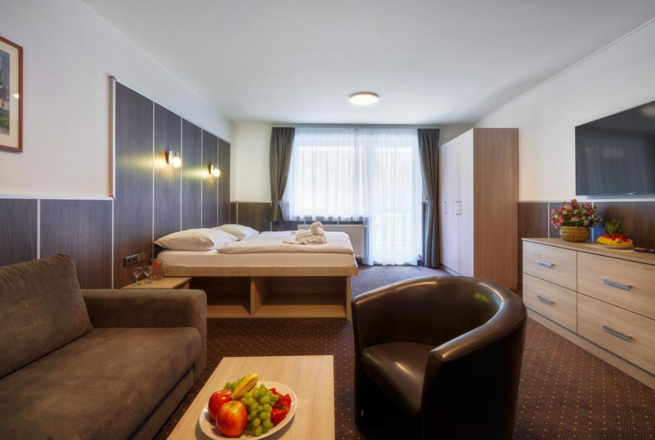 Wellness Hotel Green Paradise Pirkenhammer Esterno foto